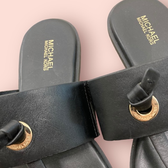 Never worn Michael Kors Sandals - Picture 10 of 13